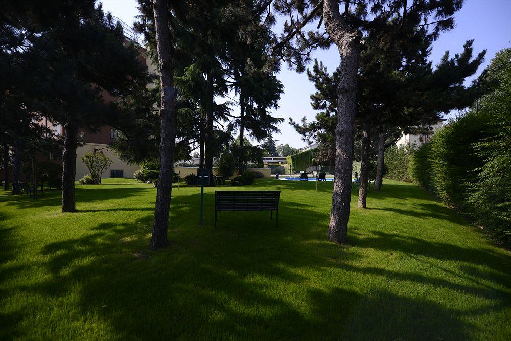 Corvetto Residence Porto Di Mare Milan Exterior photo