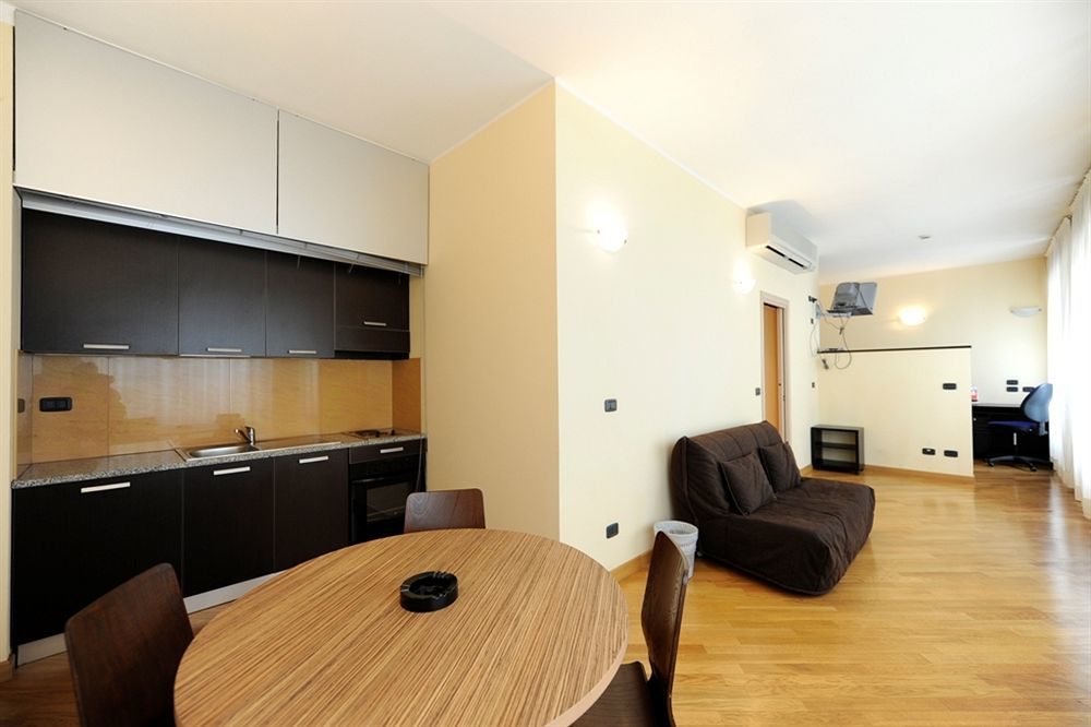 Corvetto Residence Porto Di Mare Milan Room photo