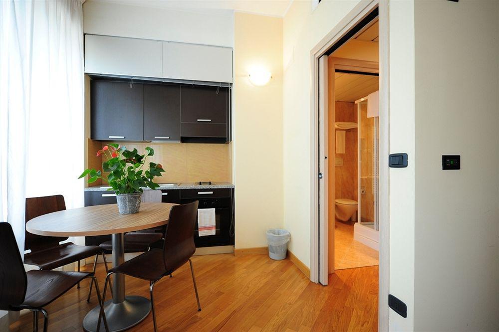 Corvetto Residence Porto Di Mare Milan Exterior photo
